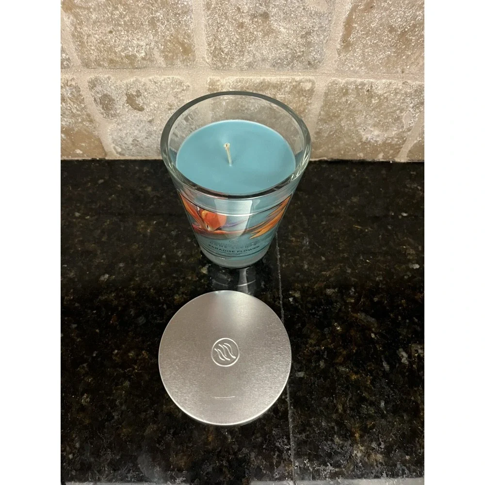 Chesapeake Bay‎ Candle Paradise Flower 11.5 oz. Lidded Jar NEW